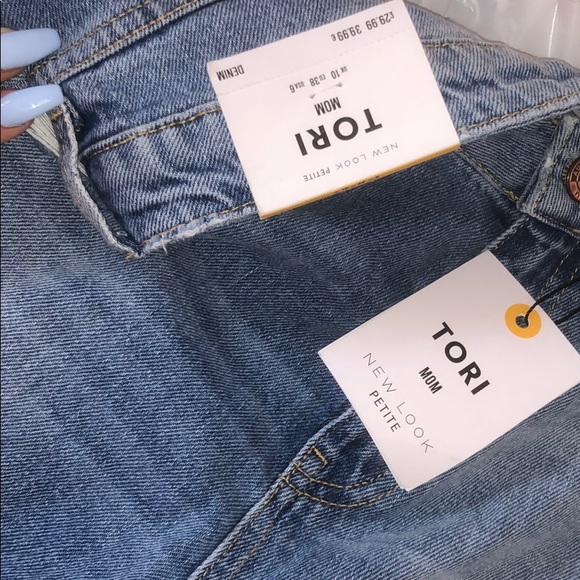 New Look Petite Mom Tori Jeans - Picture 8 of 8